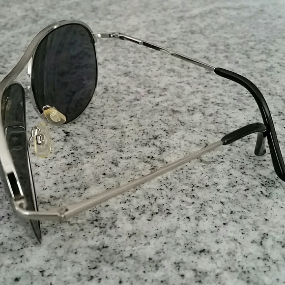 Aviator Sunglasses - Picture 6 of 8